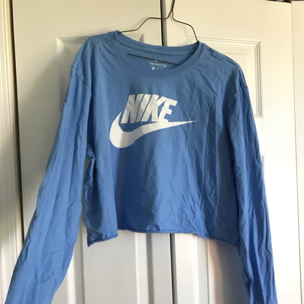 Baby Blue Nike Cropped T-shirt